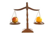 applesandoragesscale_ist2_7010066-comparing-apples-and-oranges